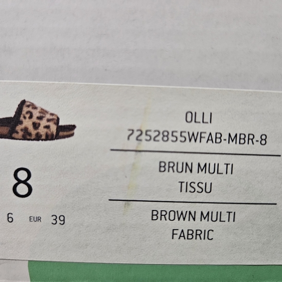 Slippers - Picture 5 of 7